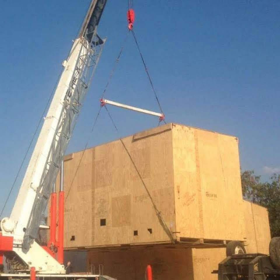 Gruas y soluciones industriales A R H S.A.S - Cartagena Combination