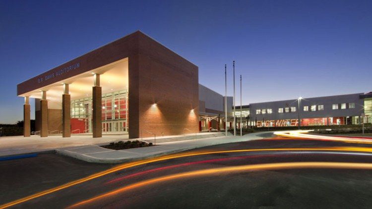 Edgewater High School - Orlando Informative